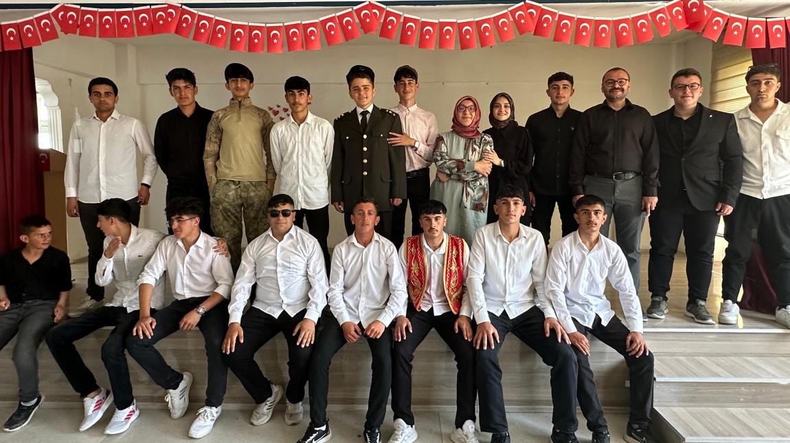 19 MAYIS COŞKUYLA KUTLANDI